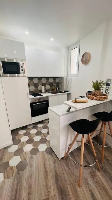 Studio Cosy Buttes-Chaumont Paris